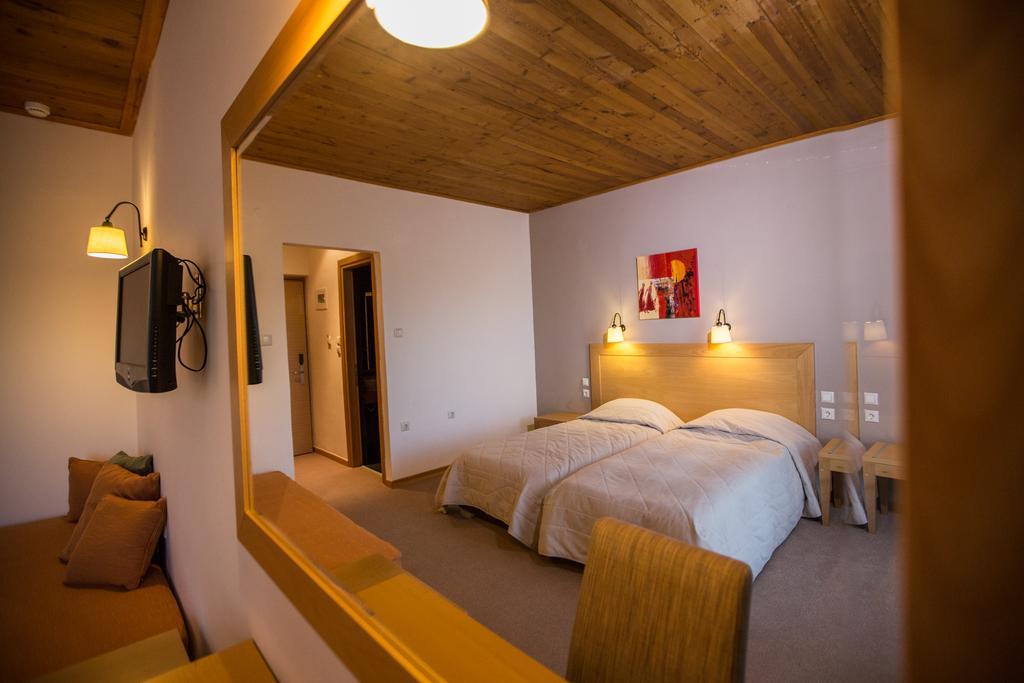 Hotel San Stefano Tsagkarada Oda fotoğraf